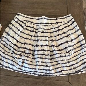 Diane Von Furstenberg Black and White Mini Skirt